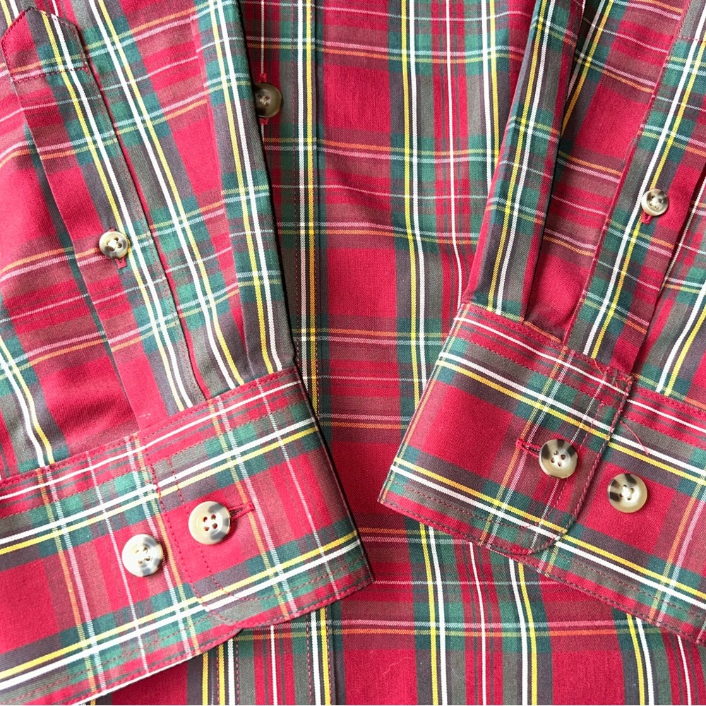 Men’s XL long sleeve button Cabela’s  outfitters series red green plaid holiday. - Picture 3 of 12